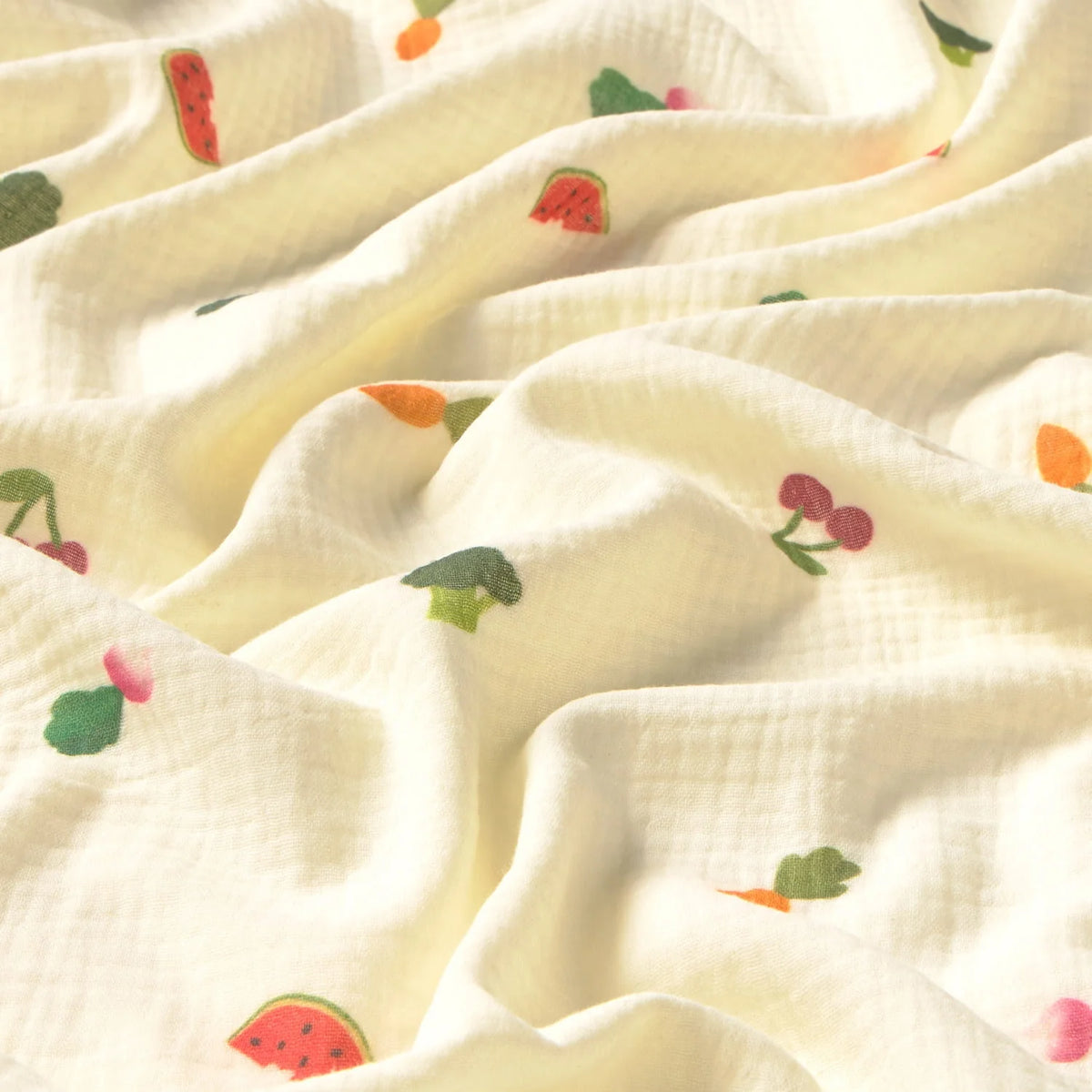 Musselin Swaddle Fruits &amp; Veggies
