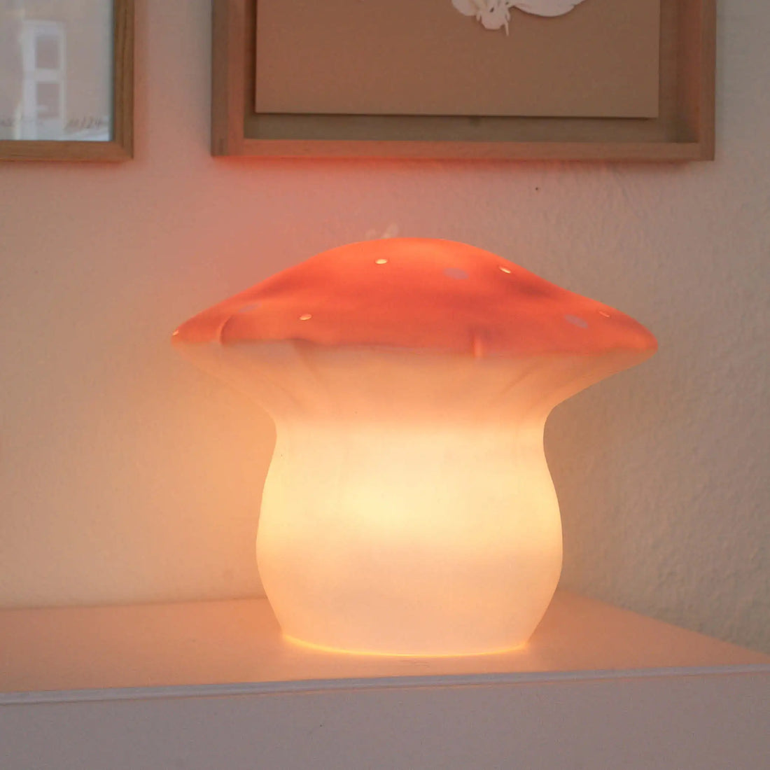Pilzlampe in vintage rosa