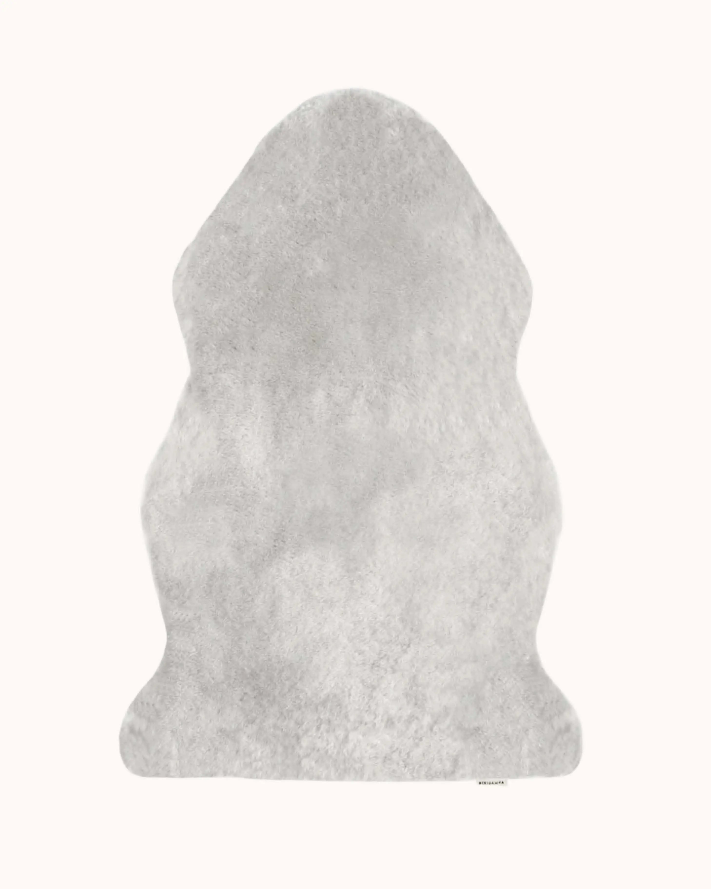 Schaffell in moon