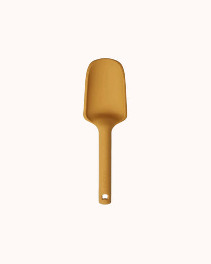 Silicone Shovel Shane in yellow mellow