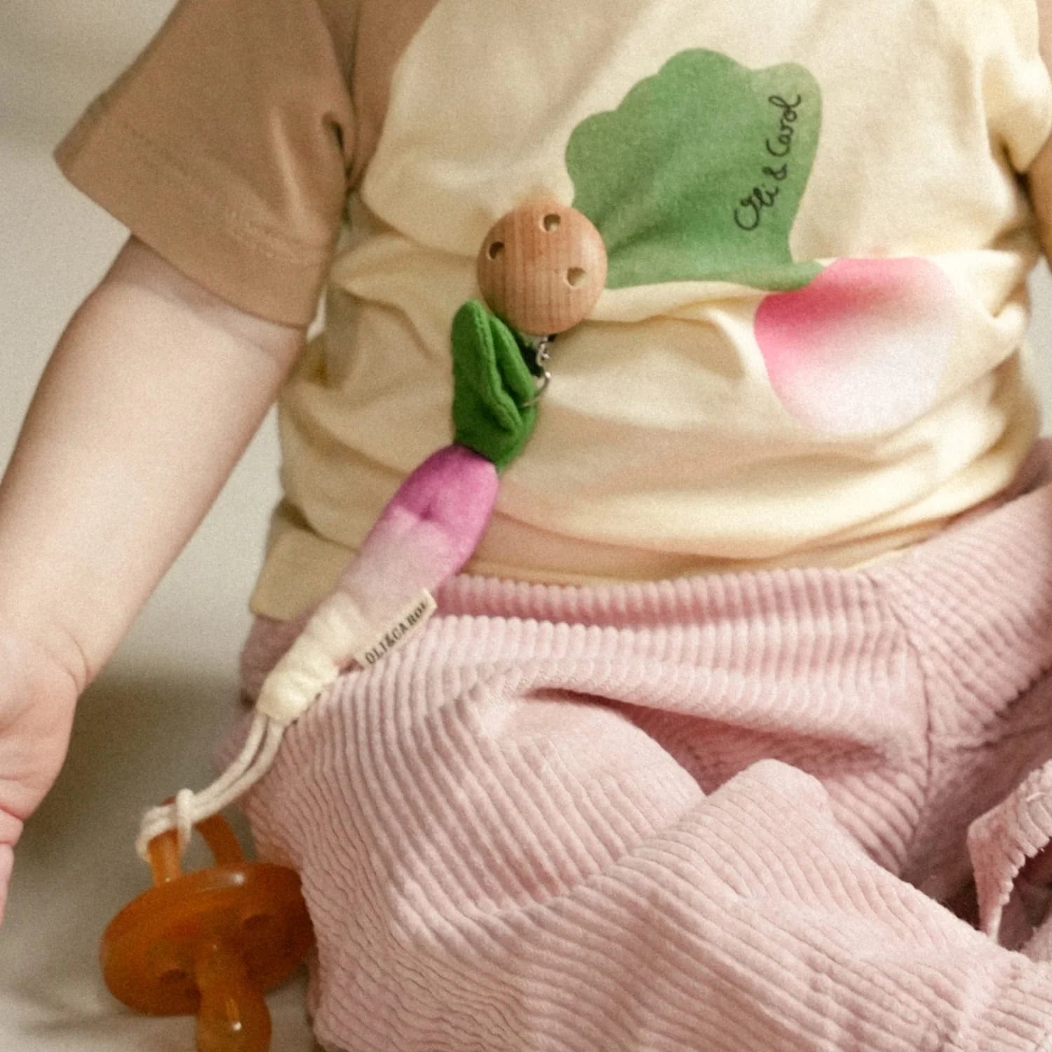 Schnullerkette Ramona das Radieschen