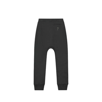 Sweathose in nearly black