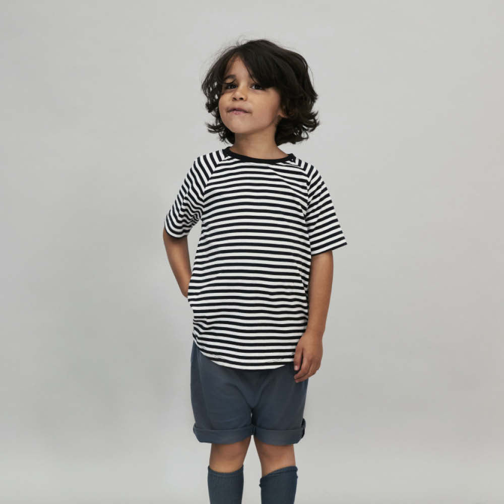 Kurzärmliges T-Shirt in nearly black/off-white