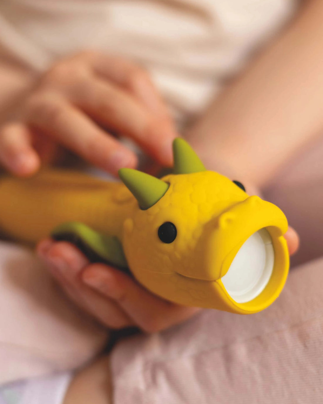 Flashlight Dragon Draco