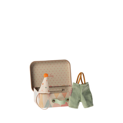 valise souris avec costume de clown