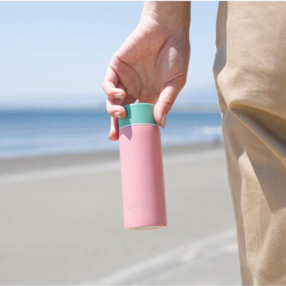 Small thermos bottle in cream/blue mix