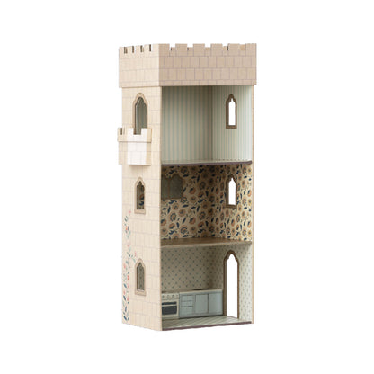 Mice, castle with kitchen