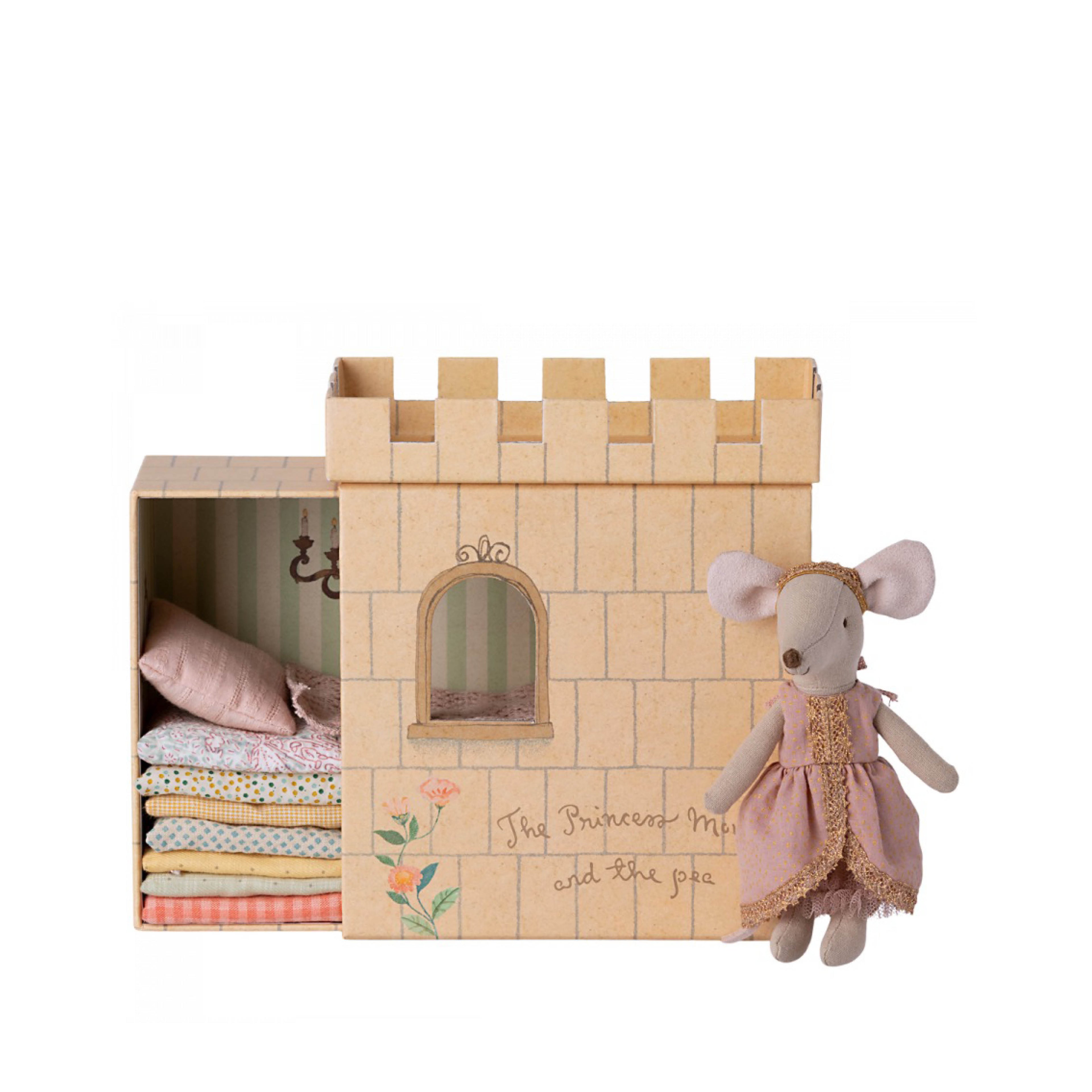 Mouse Castle, Princess and the Pea in rose