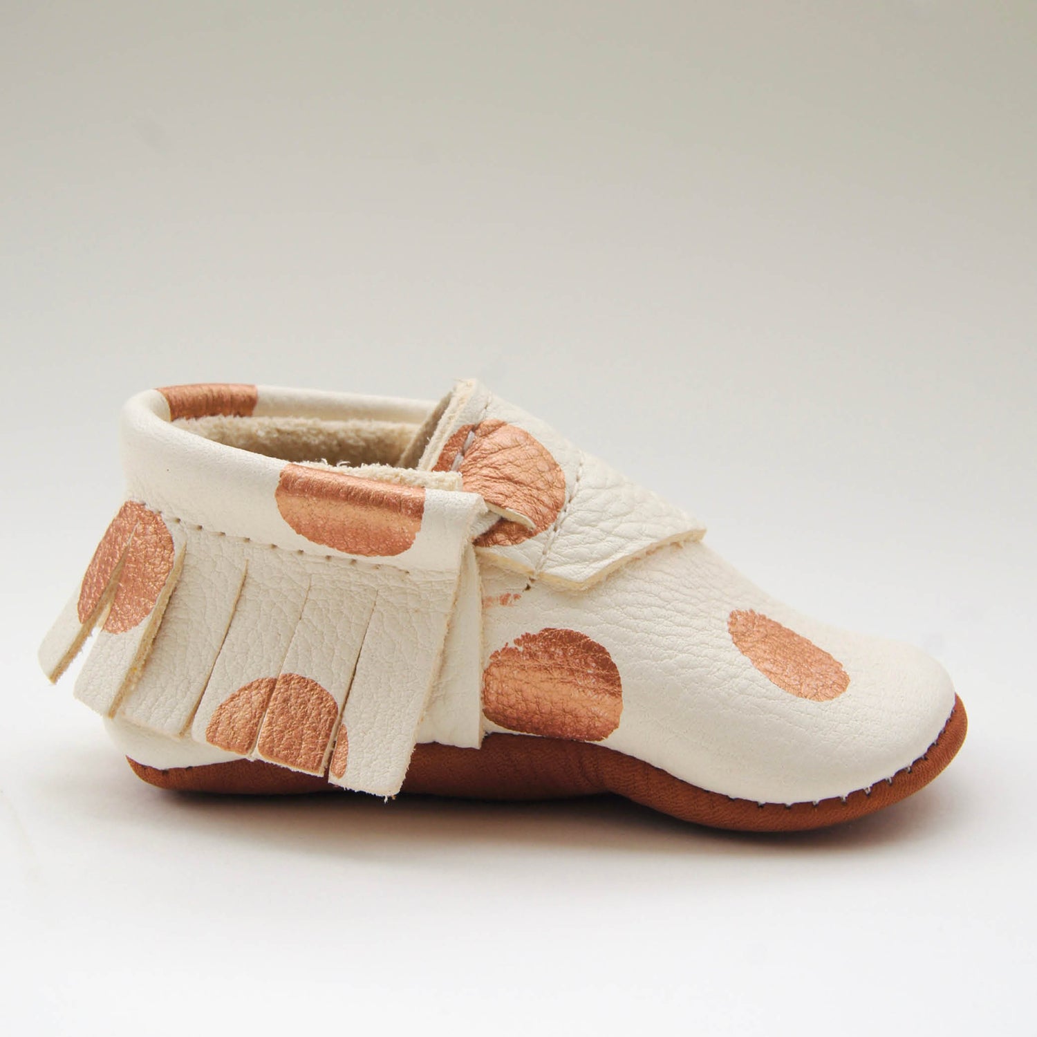 Moccasins in Kiss bronze