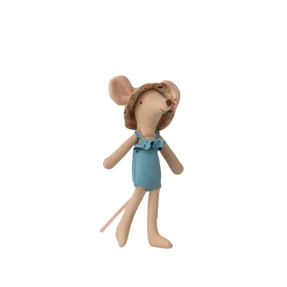 Beach Cabin, Mommy Mouse