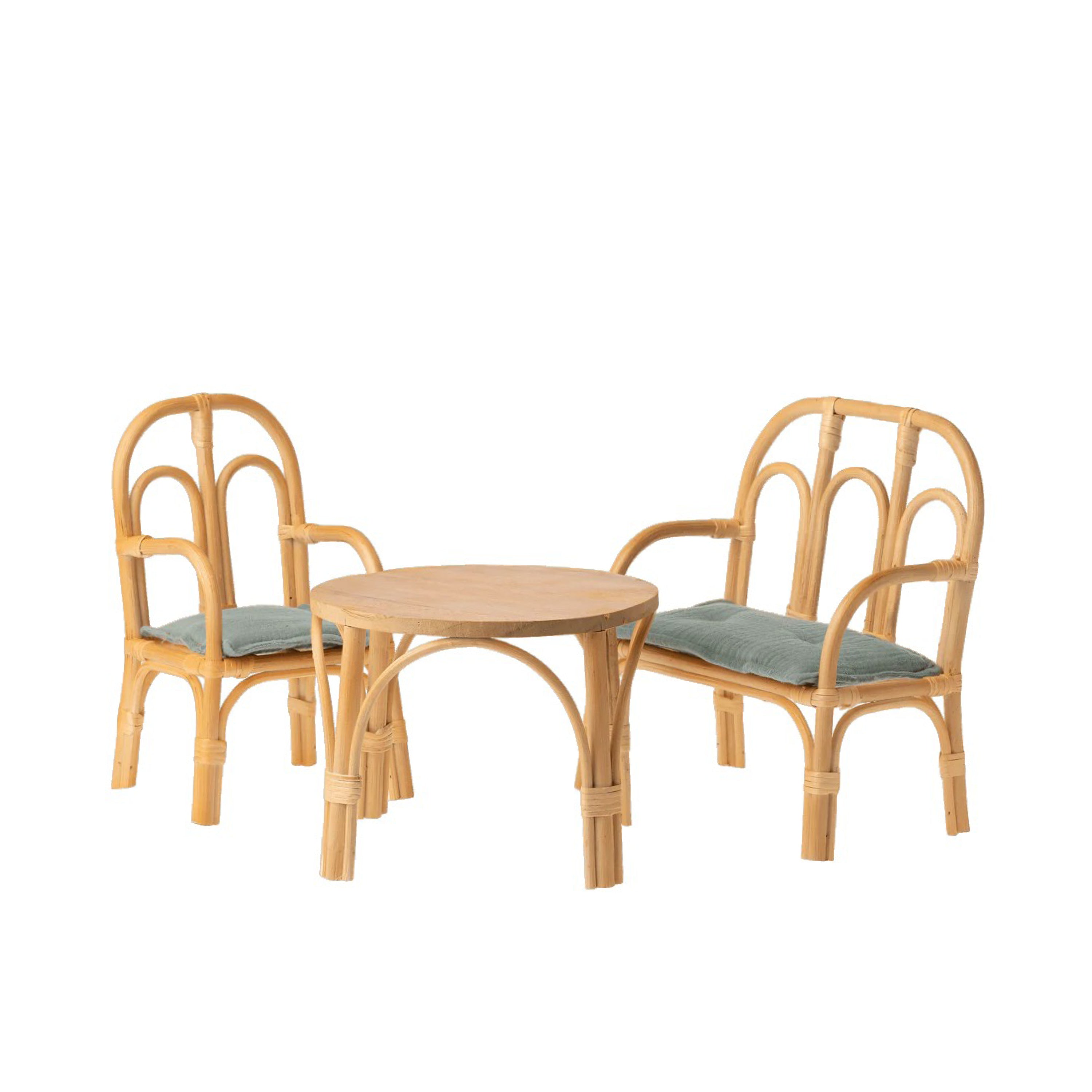 Rattan Stuhl in medium