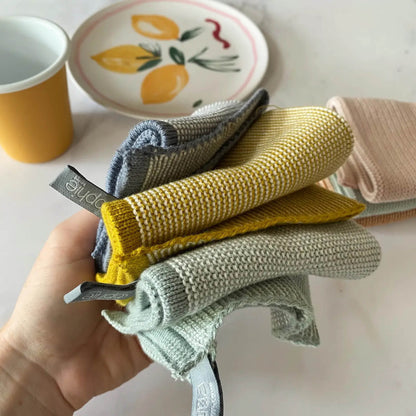 Set of 3, washcloths made of cotton knit in a blue pack