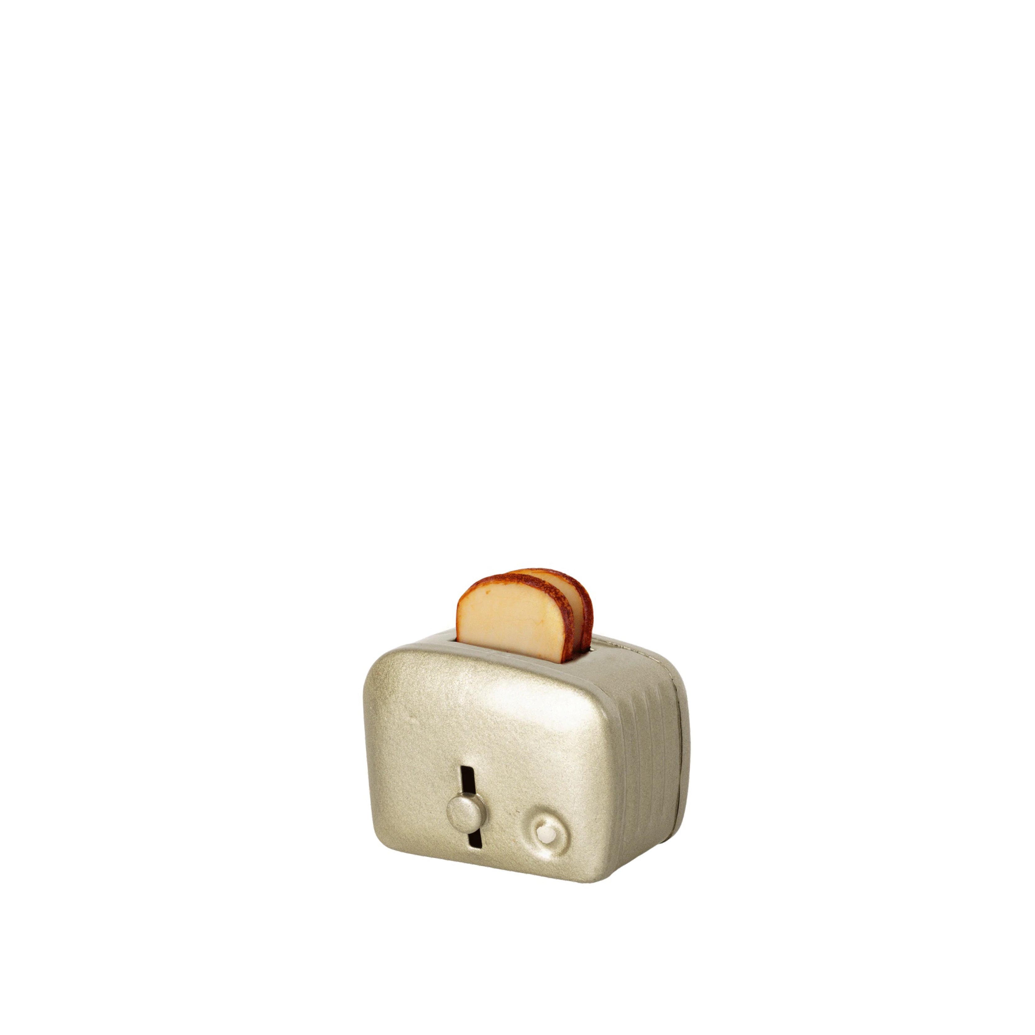 Mice, toaster with bread in silver