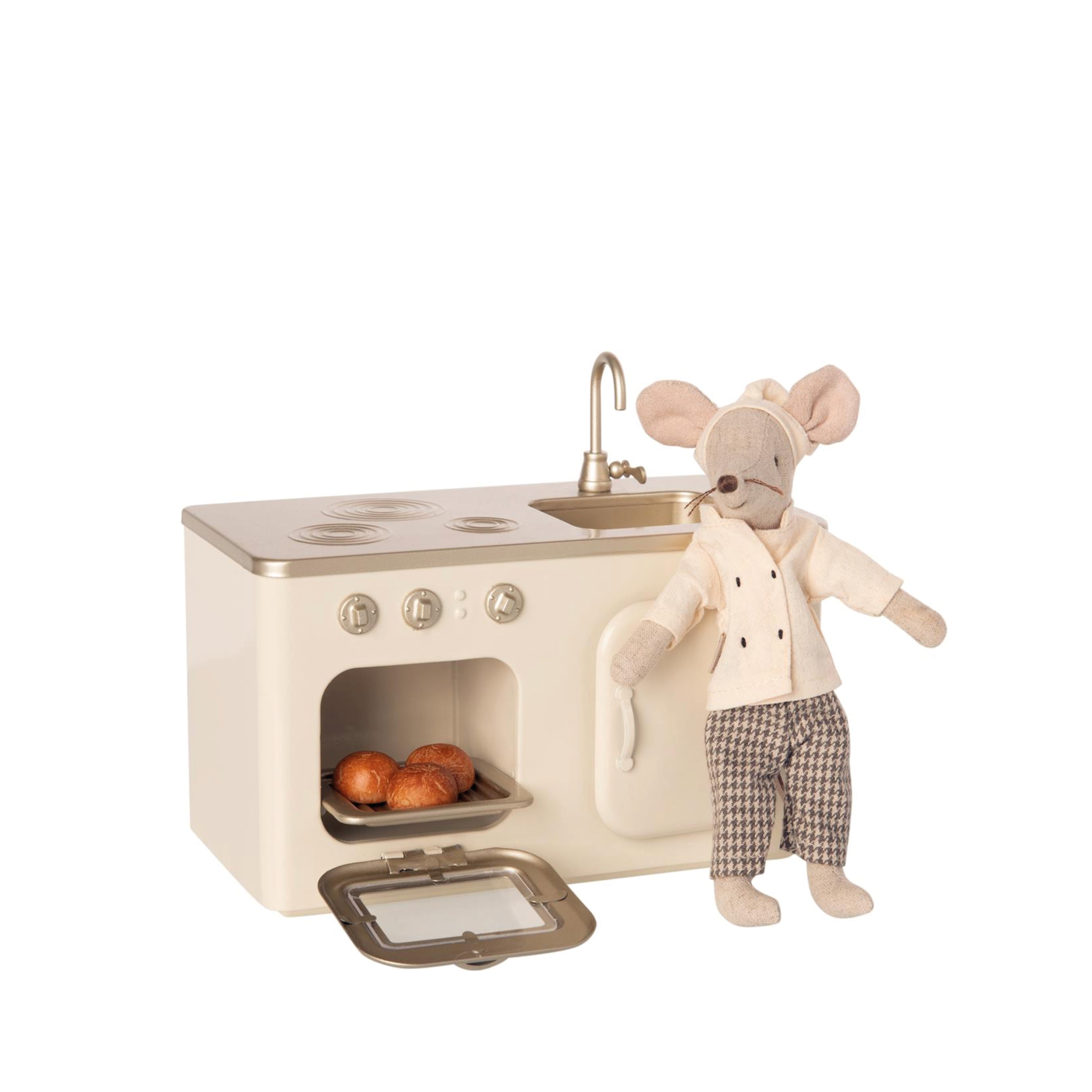 miniature kitchen